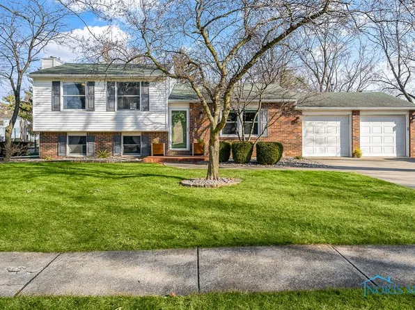 159 Pheasant Dr, Perrysburg, OH 43551