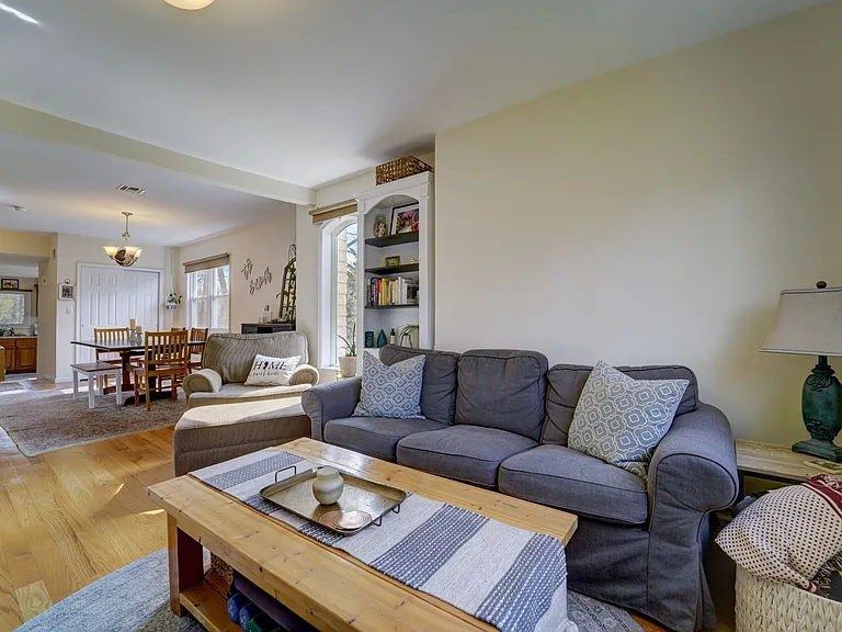 71 Washington Pl #2 — Photo 19