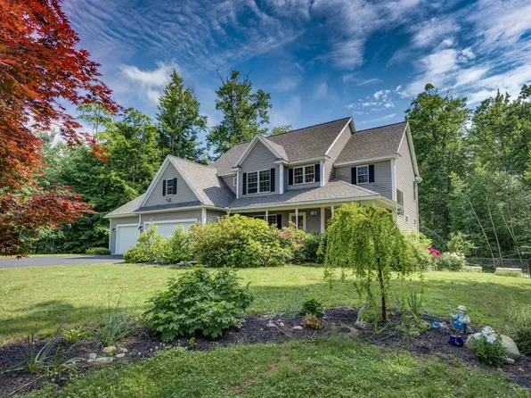 11 Laredo Lane, Rochester, NH 03868