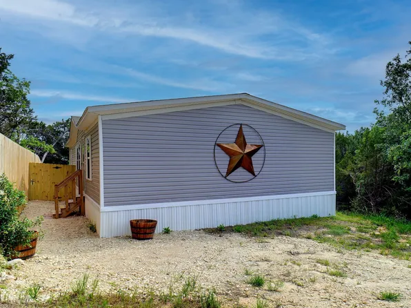 2509 Elk Trl, Granbury, TX 76048