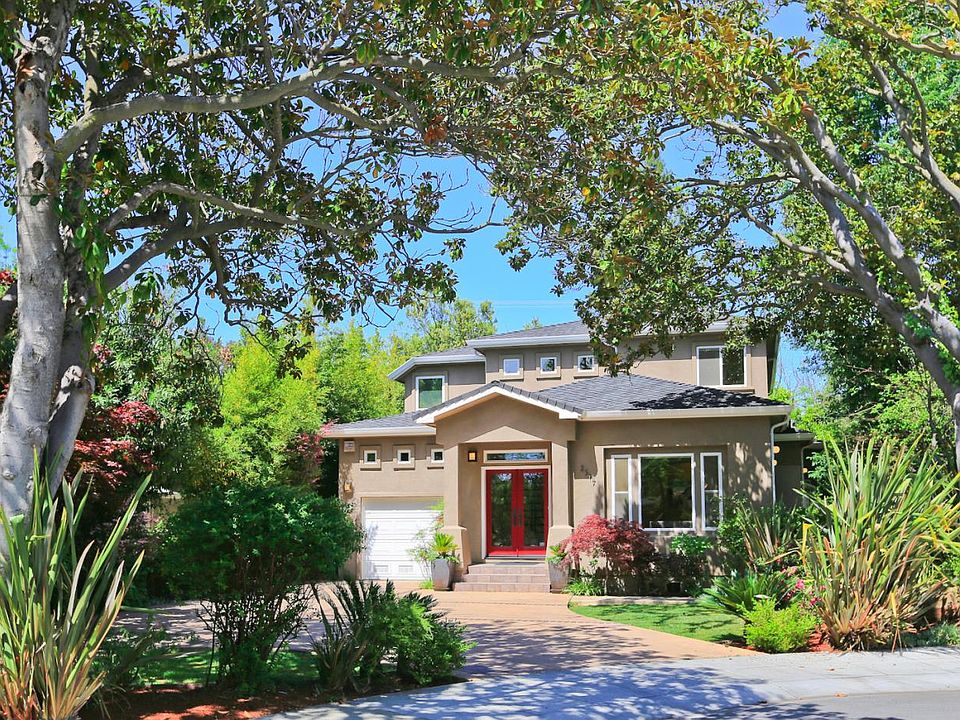1st image of 2317 Saint Francis Dr
