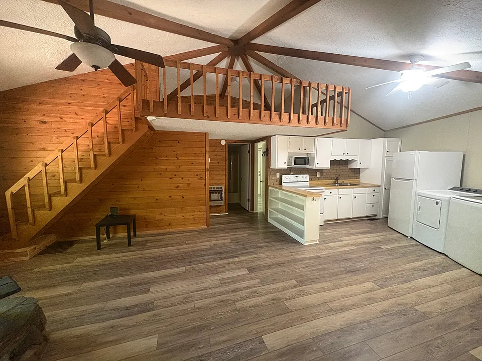 169 Indigo Dr