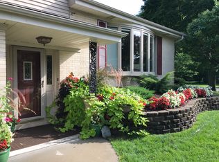 904 W George St, Arlington Heights, IL 60005