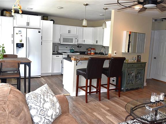 5th image of 91 Manor Dr #91