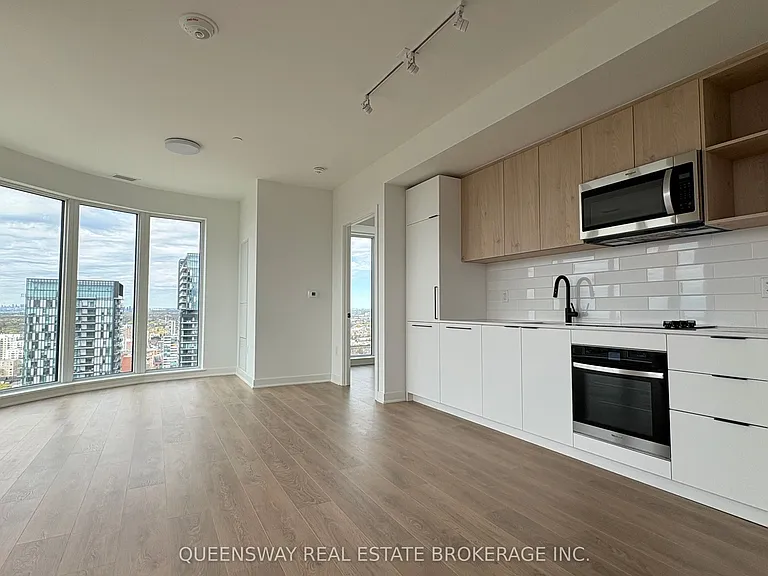 1185 Dupont St #2210 — Photo 10
