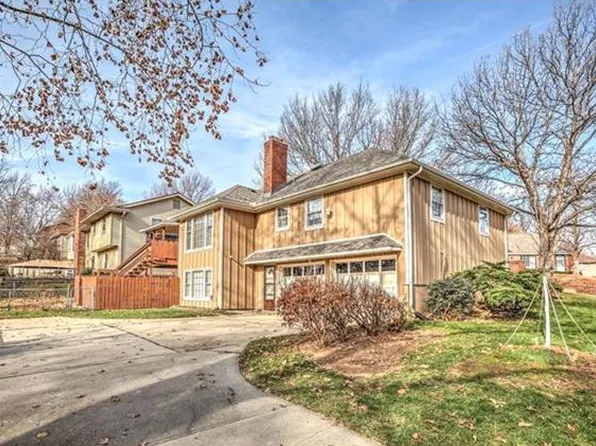 11209 E 74th St, Raytown, MO 64133