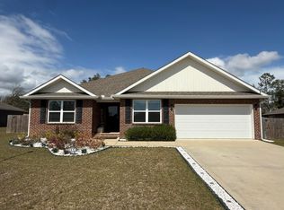 8616 Tarsus Dr, Milton, FL 32583