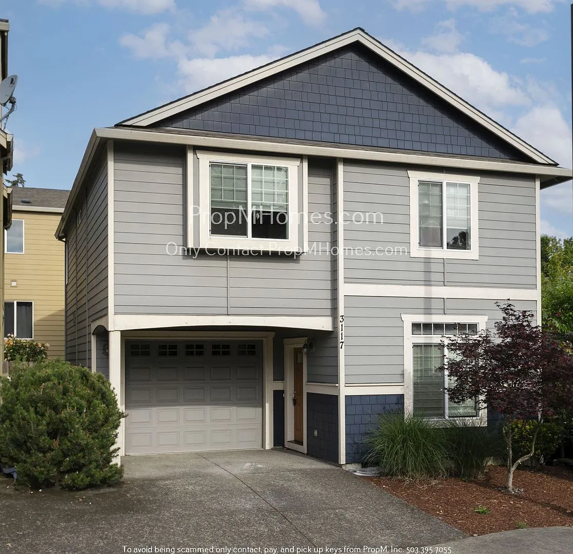 Four Bedroom Craftsman At Knights Bridge Crossing On Corner Lot! — Photo 1