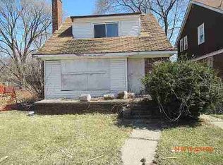 18456 Hickory St, Detroit, MI 48205