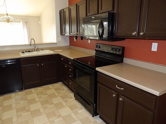 5th image of 875 Aspenglow Ln
