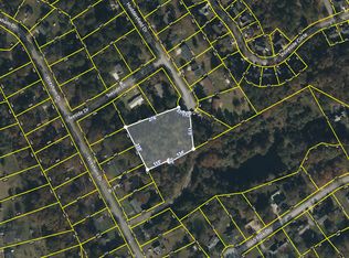 Huddersfield Dr, Snellville, GA
