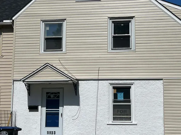 1133 Pine Ln, Chester, PA 19013