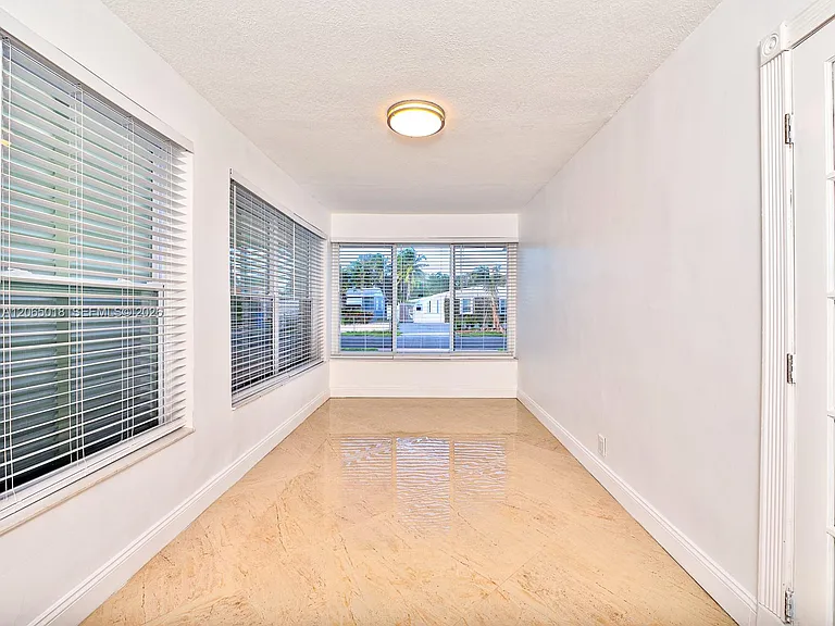2618 Sherman St — Photo 19