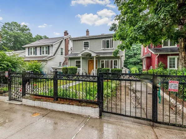 4004 Rombouts Avenue, Bronx, NY 10466