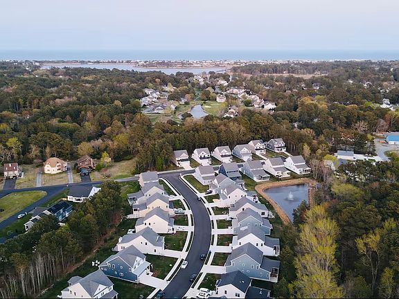 5th image of 21 Stingray Harbor Dr