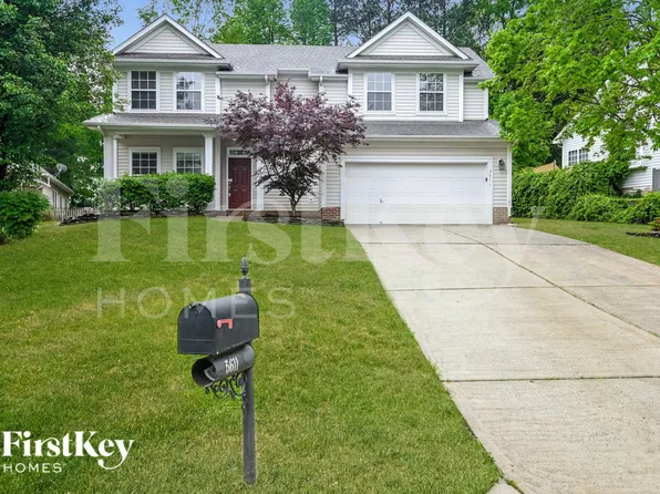5611 Branthurst Dr, Charlotte, NC 28269