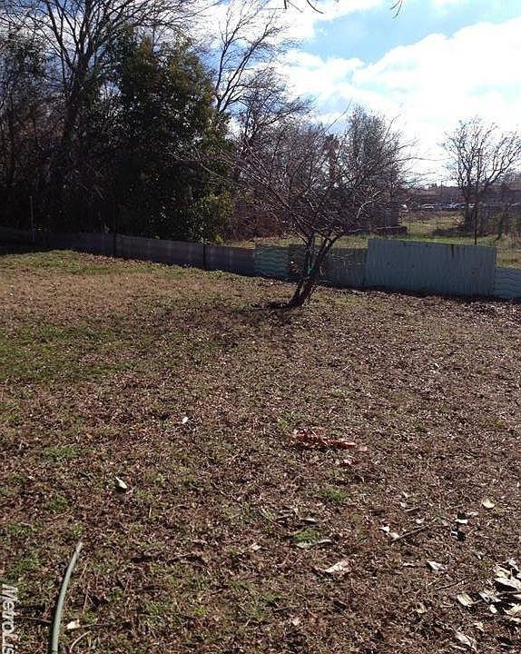 2nd image of 7836 Sunrise Blvd