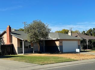 7522 21st St, Sacramento, CA 95822
