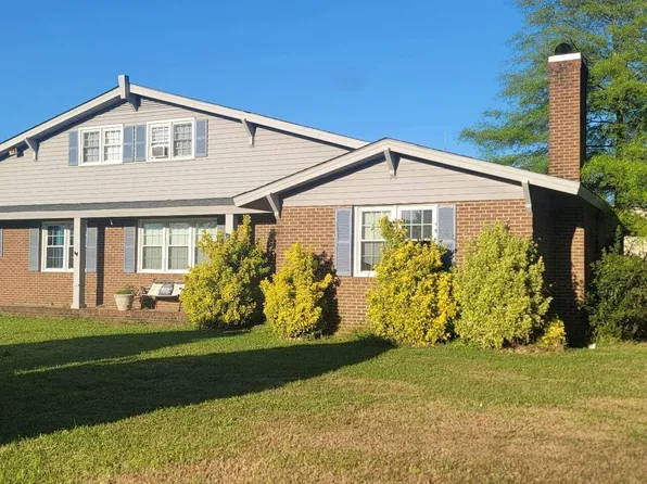 300 Anderson Drive, Robersonville, NC 27871