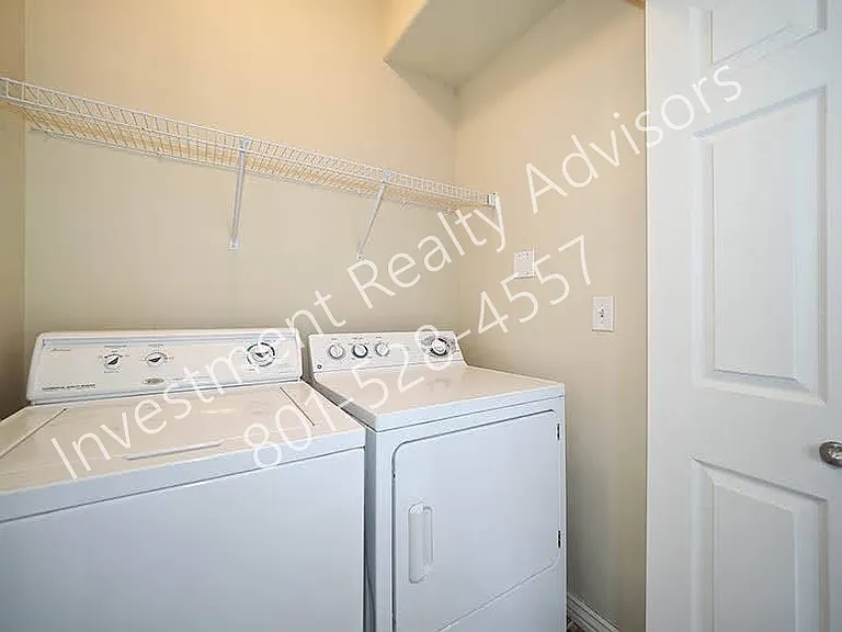 41 E Durham St — Photo 6