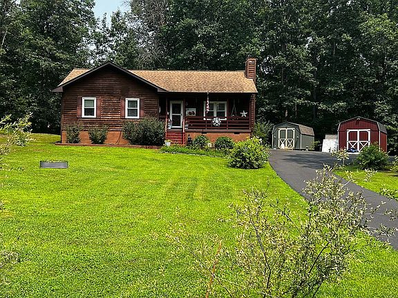 3rd image of 6820 Tupelo Dr