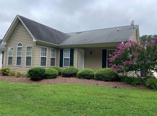 230 Summit Ct UNIT 2, Walnut Cove, NC 27052