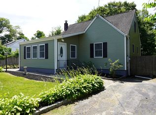 32 King Rd, Rocky Point, NY 11778