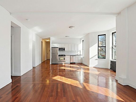 2nd image of 605 W 137th St APT 23