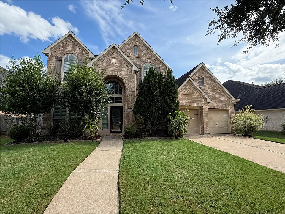 4103 Pebble Heights Ln
