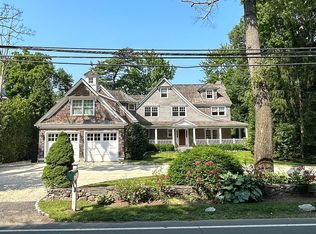 151 Riverside Ave, Riverside, CT 06878
