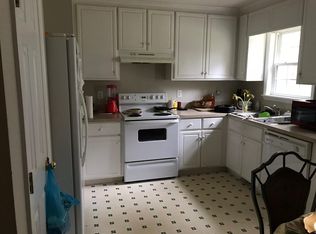 713 Proctor St, Zebulon, NC 27597