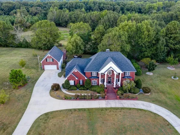 1011 Corley Rd NW, Conyers, GA 30012