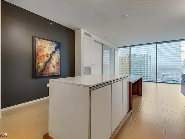 3726 S Las Vegas Blvd #2702, Las Vegas, NV 89158