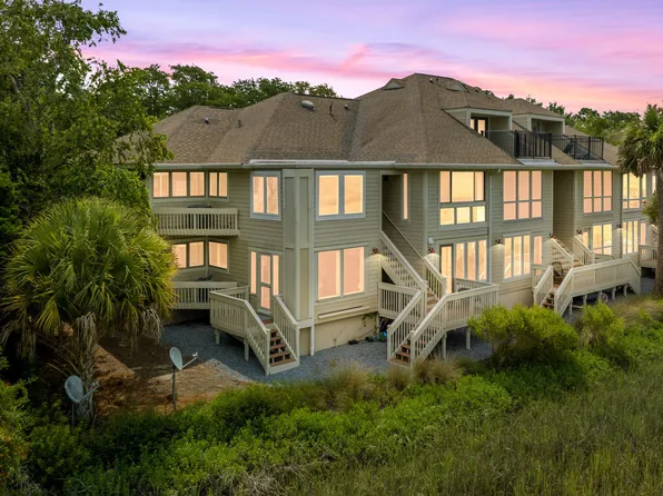 1817 Long Bend Dr, Johns Island, SC 29455
