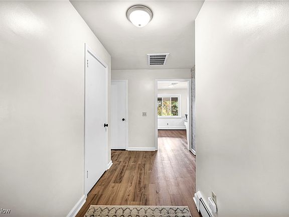 4th image of 5288 Frank Ave NW