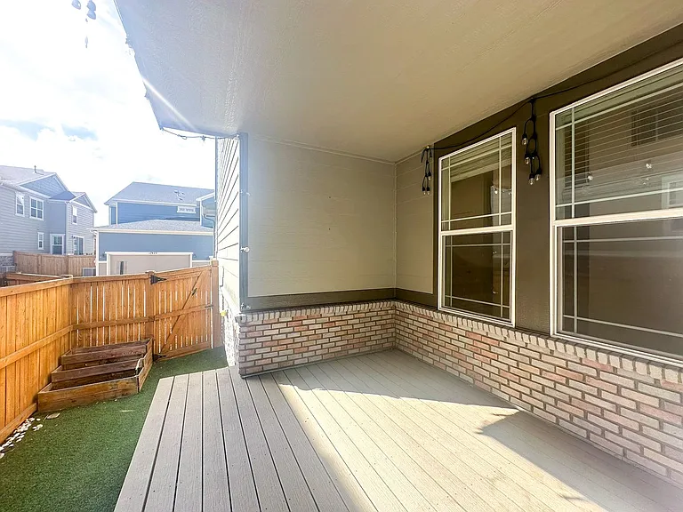 17430 Pacific Peak Cir — Photo 56