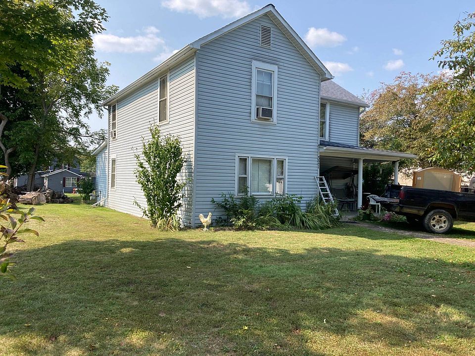 2nd image of 321 N Illinois Ave