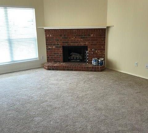 5th image of 2413 Glenhaven Dr