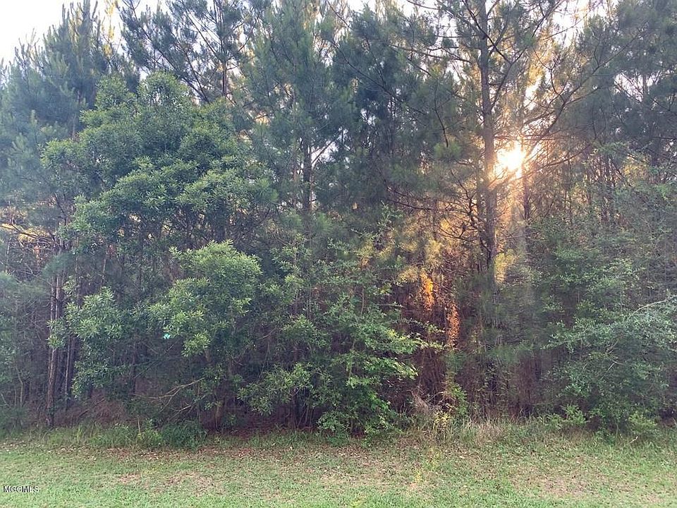 1st image of 0 Lake Dr Lot E