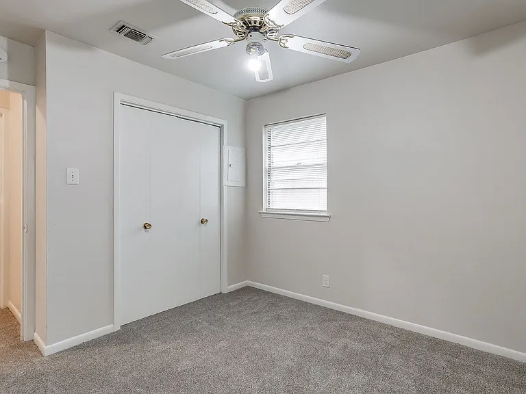 816 E Mustang St — Photo 30