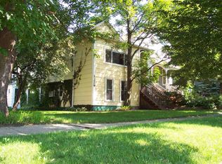 1229 Leon Pl #1, Evanston, IL 60201