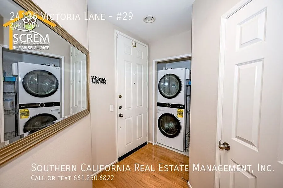 Two Bedroom Condo in Bridgeport — Photo 3