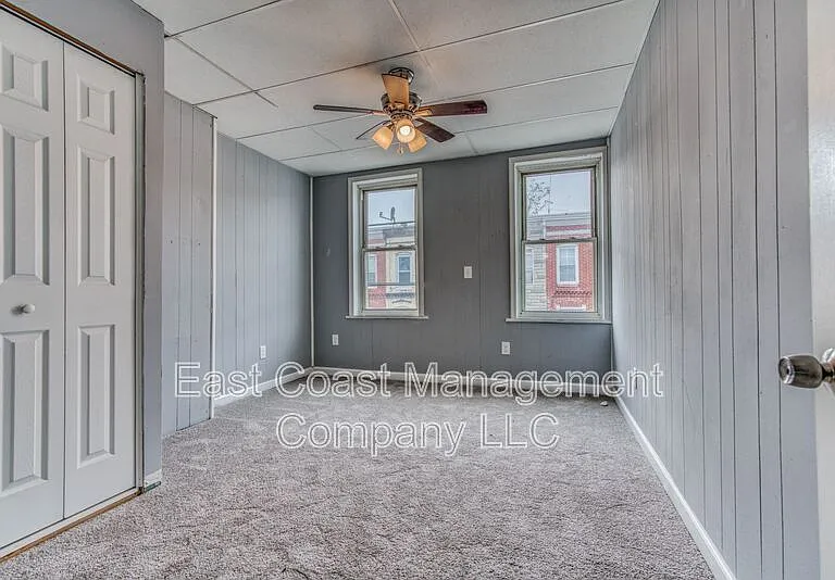 1253 Sargeant St — Photo 5