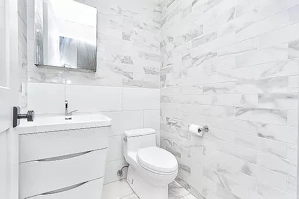 Rented by REAL New York | media 15