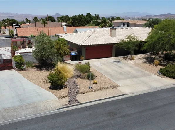 320 E Longacres Dr, Henderson, NV 89015