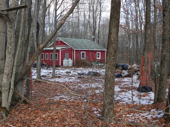 239 Osborne road Road, Farmington, ME 04938