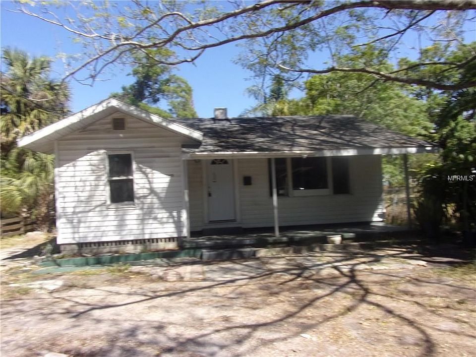 1st image of 2205 11th St W