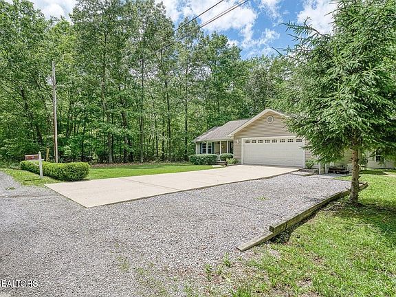 4th image of 433 Blackfoot Dr