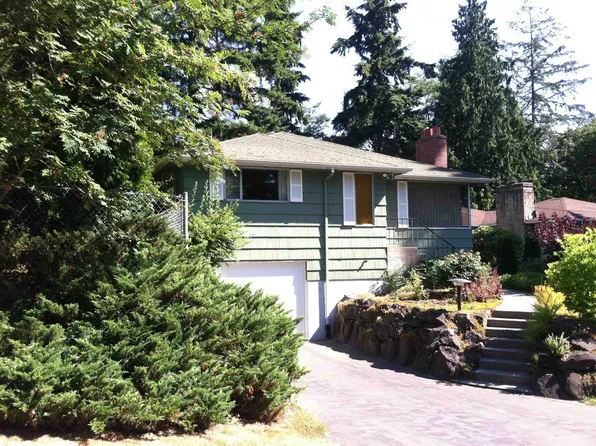 2312 NE 103rd St, Seattle, WA 98125