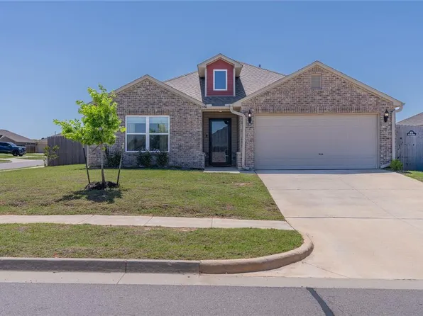 504 SE 4th St, Newcastle, OK 73065